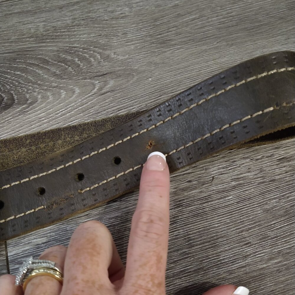 Lucky Brand Men's Genuine Leather Belt - Picture 5 of 8